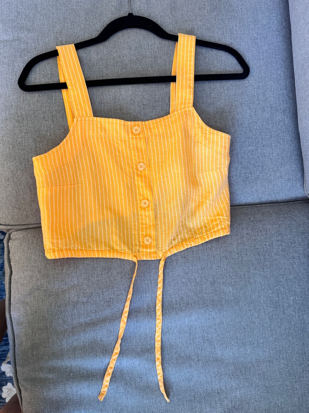 a new day Women’s Yellow Striped Button-Front Crop Tank NWOT